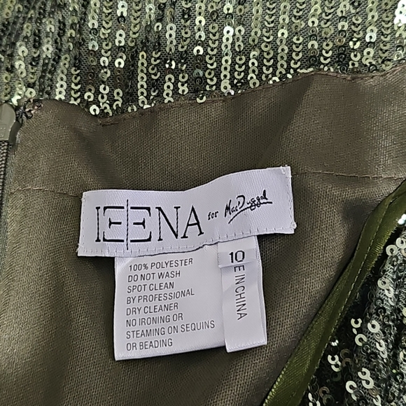 MAC DUGGAL size 10 SEQUINED LONG SLEEVE GOWN Dress - Picture 7 of 9